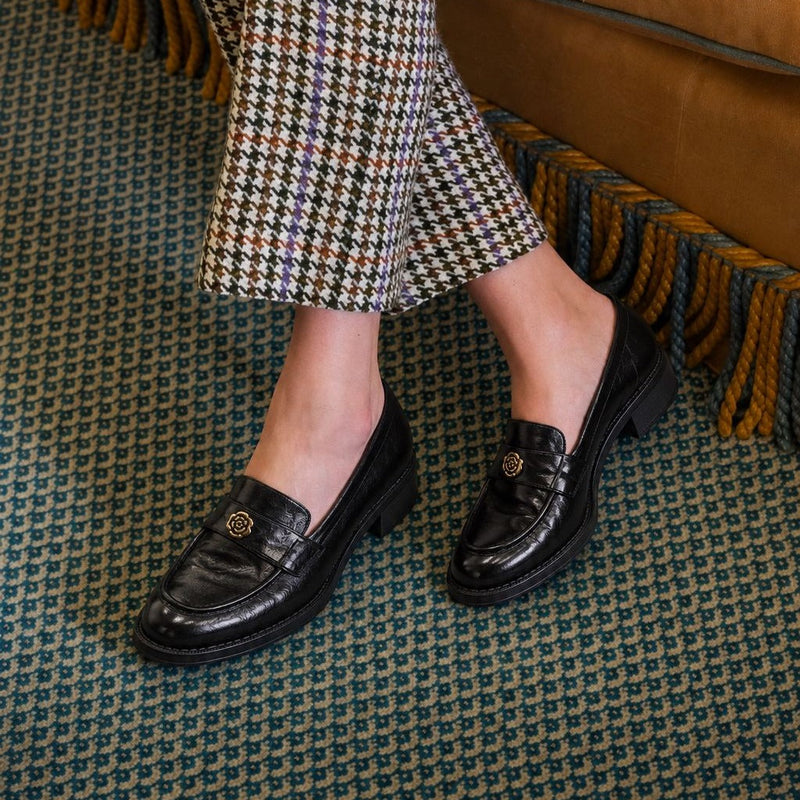 Loafers & Oxfords