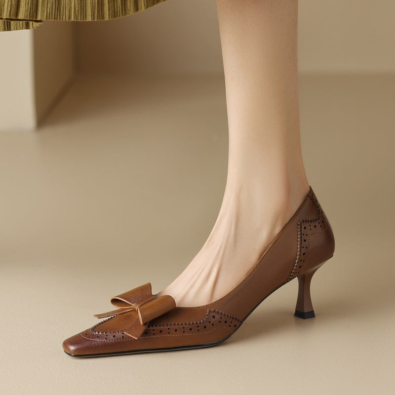 Célora Leather Ribbon Pumps