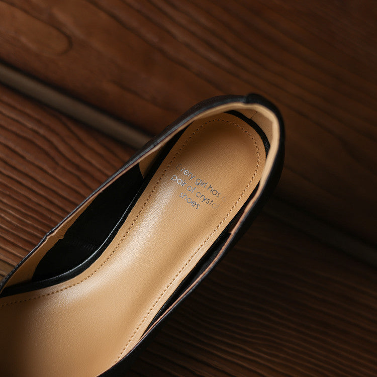 Riva Sculpted Leather Pumps