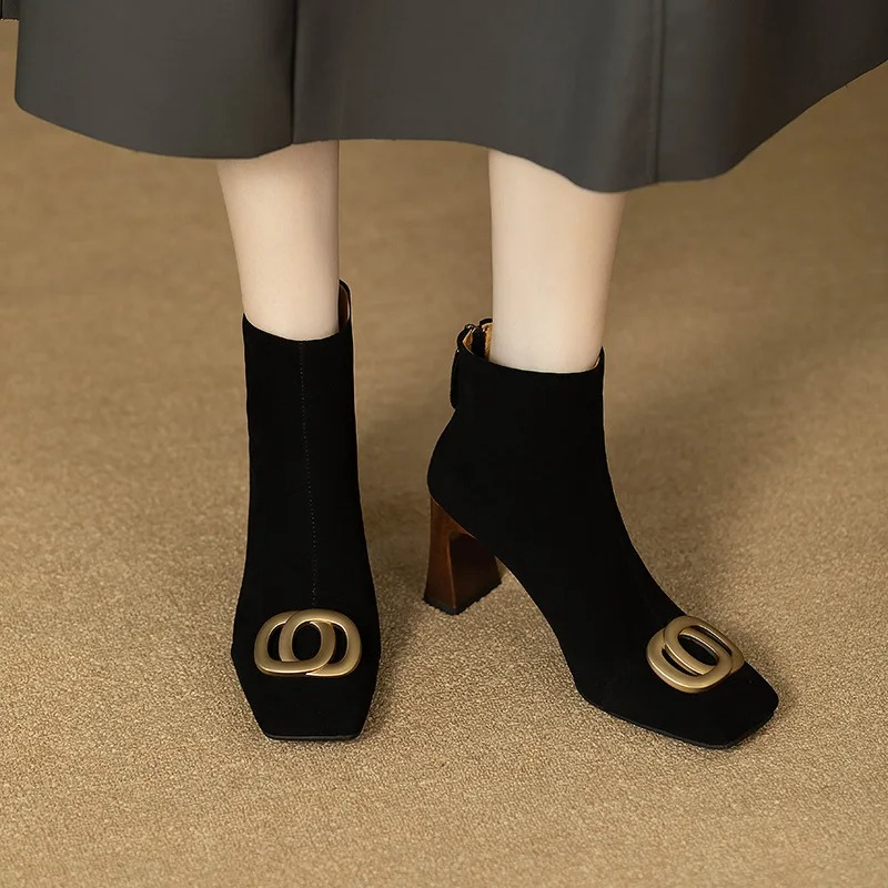 Isabelle Womens Velvet Boots
