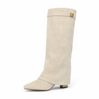 Greta in Beige