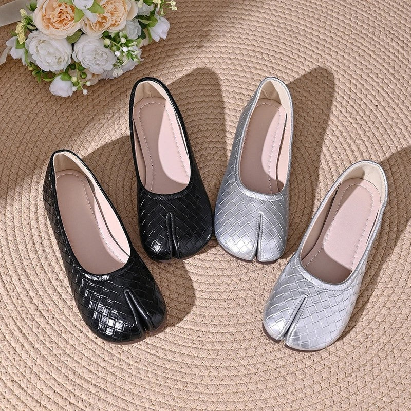 Matilda Womens Lunari Woven Split-Toe Ballet Flats