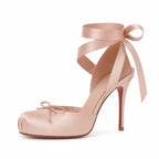 Maria in Apricot
